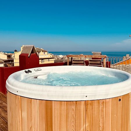Pepites Bastiaises Vatta Appartement Roof Top Jacuzzi Vue Vieux Port Bastiya Dış mekan fotoğraf